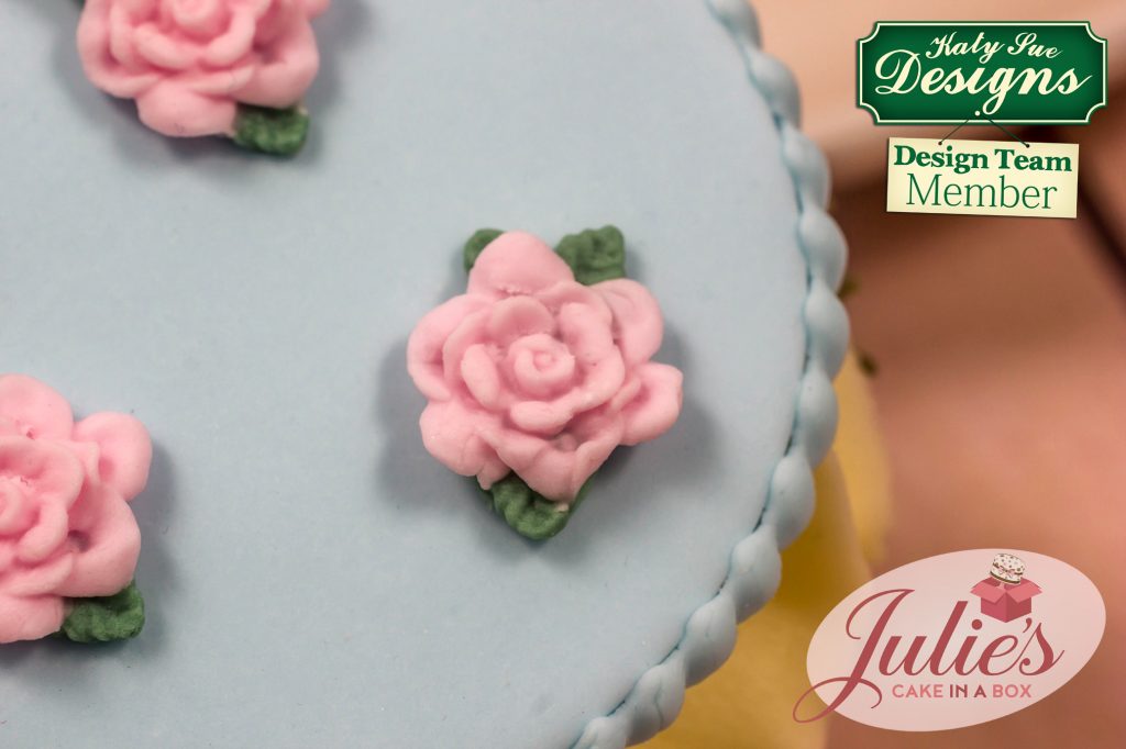 julies-cake-in-a-box_rose-medley-4