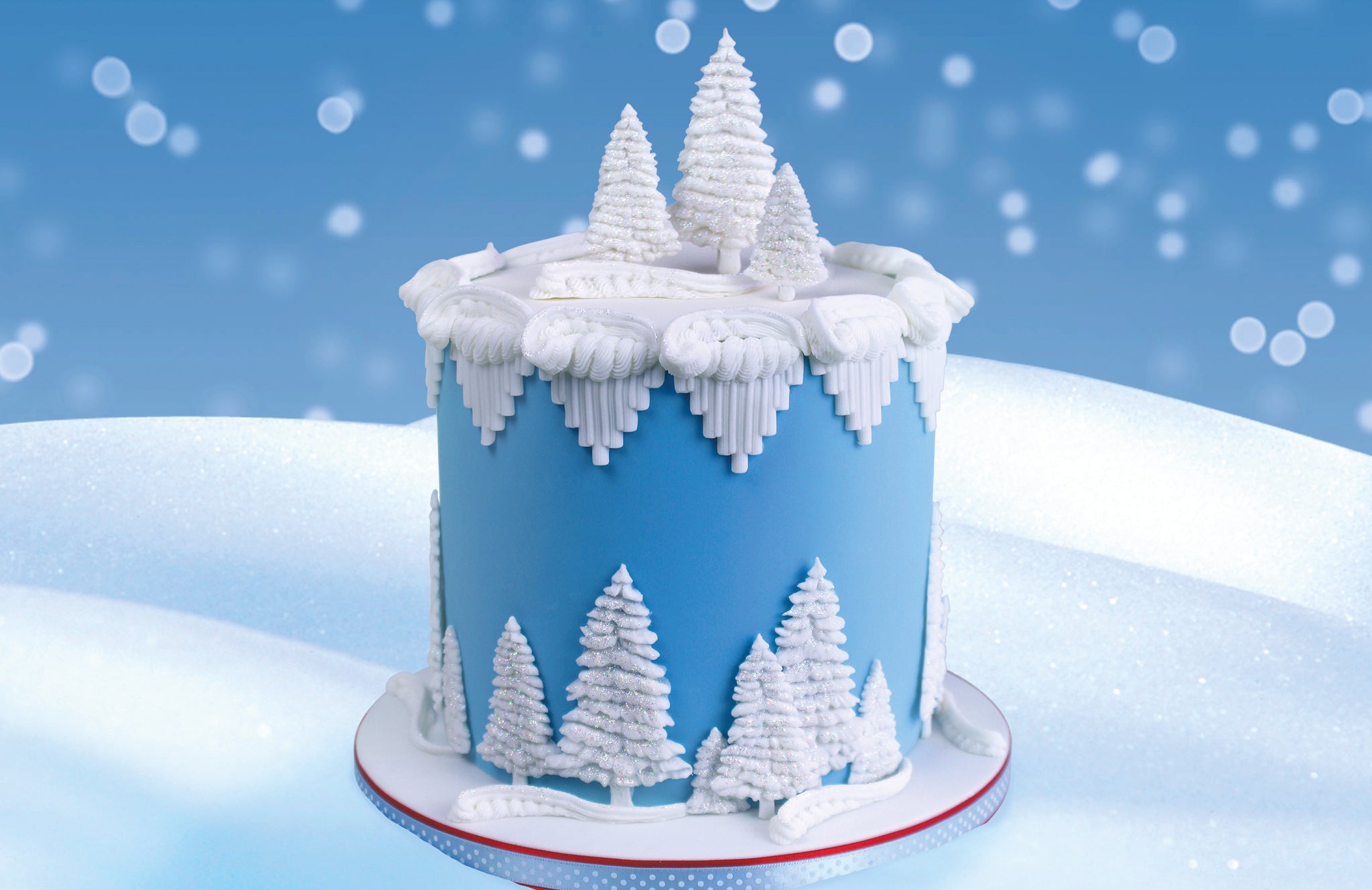 Frosty Fir Trees Cake: decorate this charming Christmas treat with Ceri Griffiths