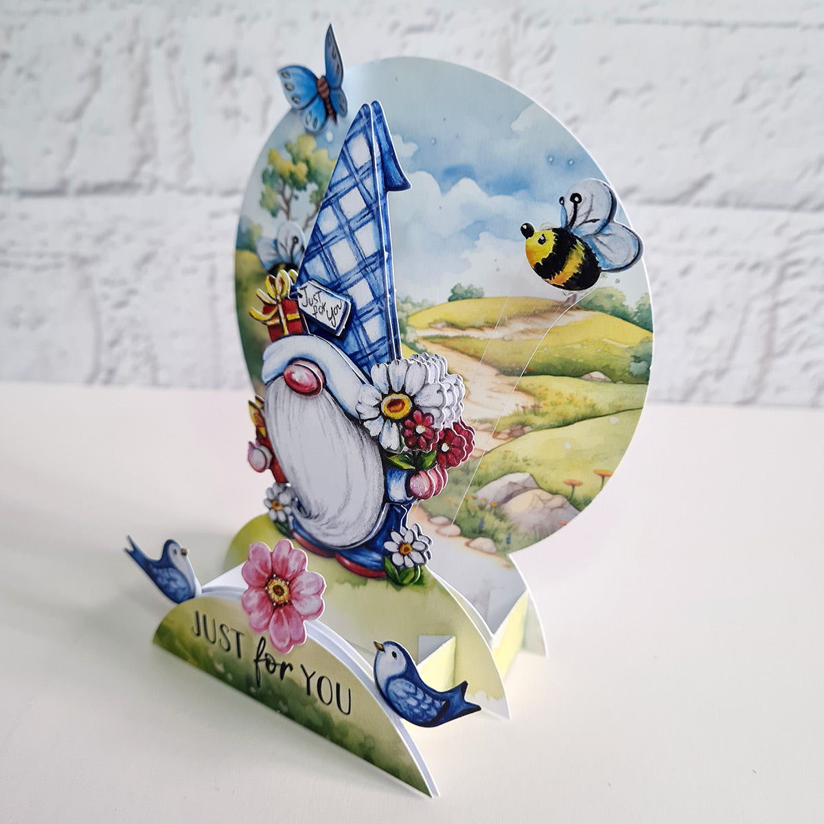 Garden Gnomes Pop Up Card Making Kit
