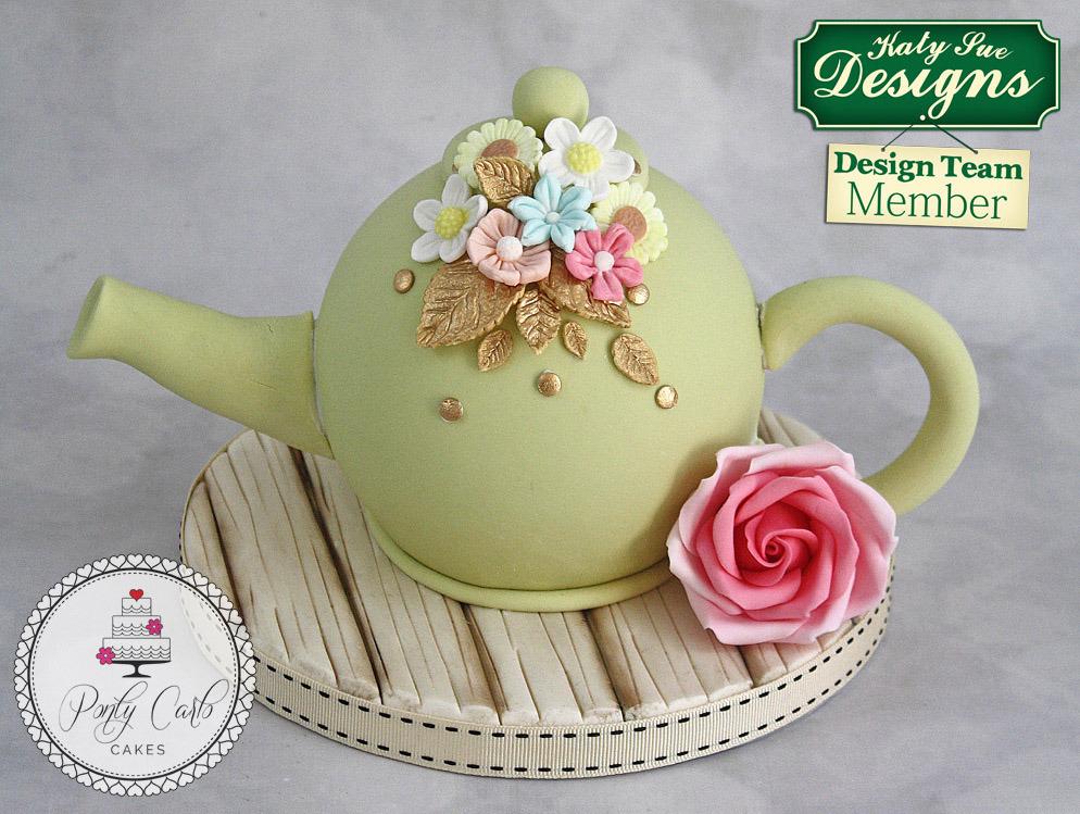 CD - An idea using the Flowers Silicone Mould product