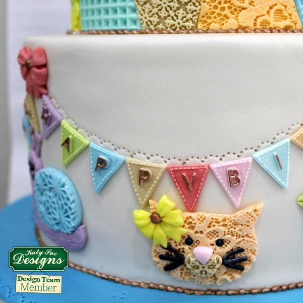 CD - Bunting Alphabet