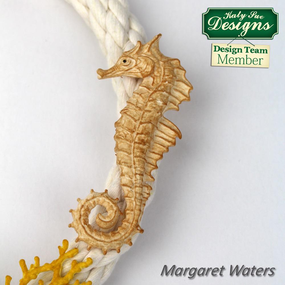 C - An idea using the Seahorses Mould