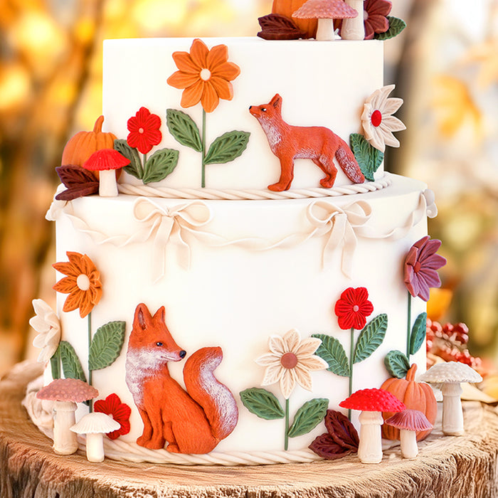 Enchanting Woodland Themed Moulds for Seasonal Cake Decorating