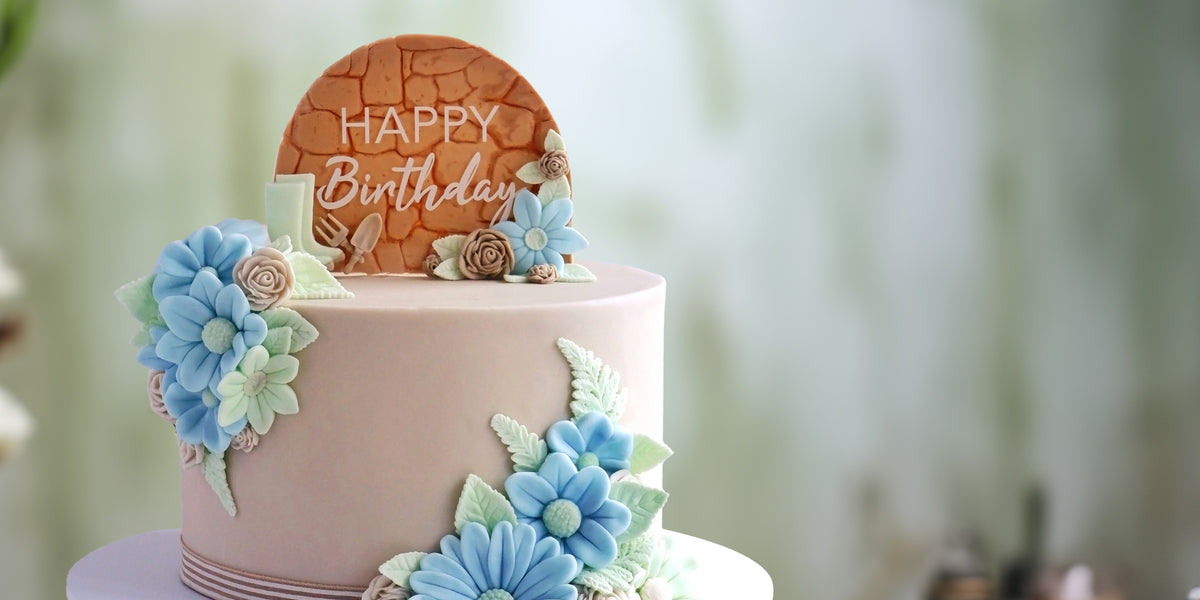 Gardening Cake with Pond – Beautiful Birthday Cakes