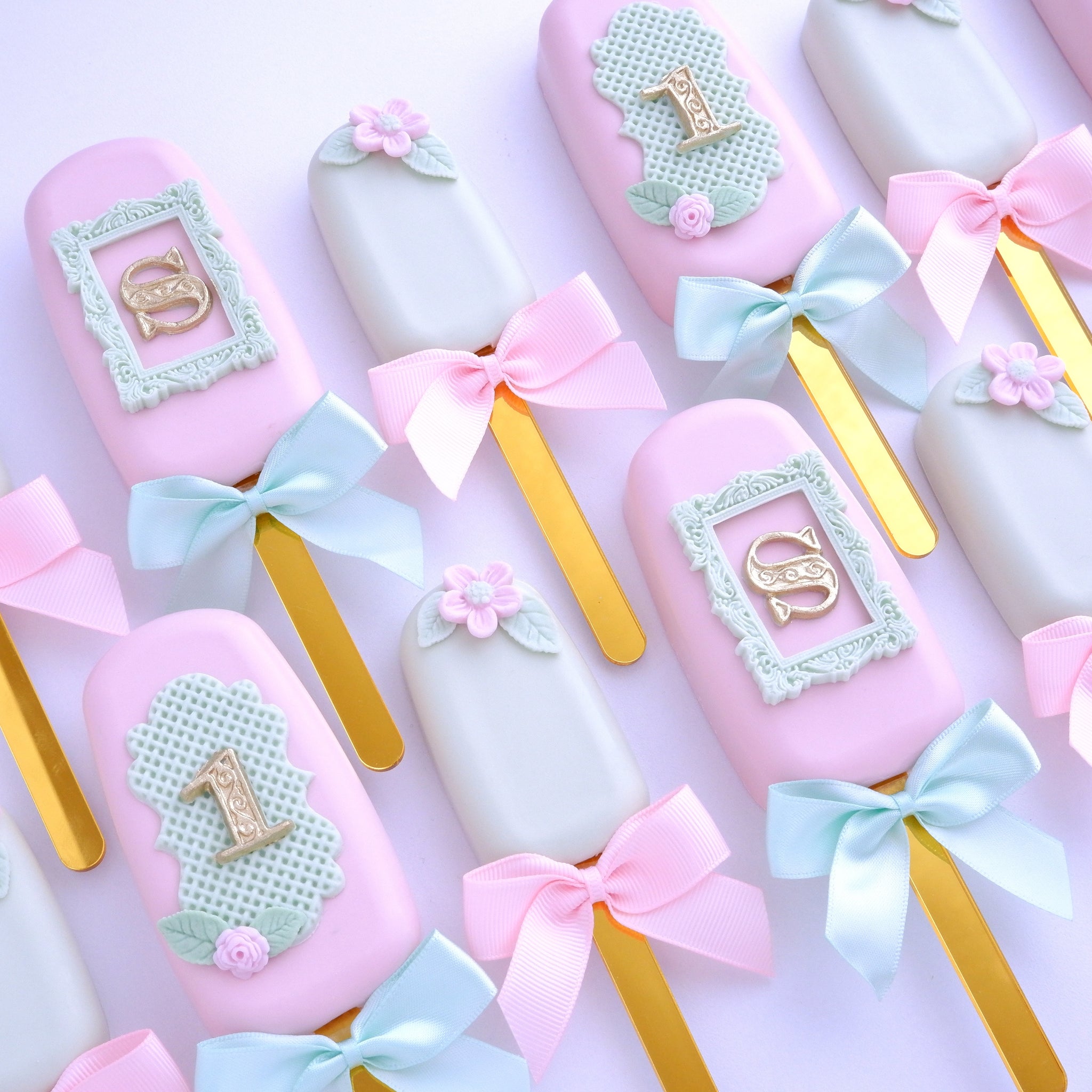 Small Vintage Frame Silicone Mould