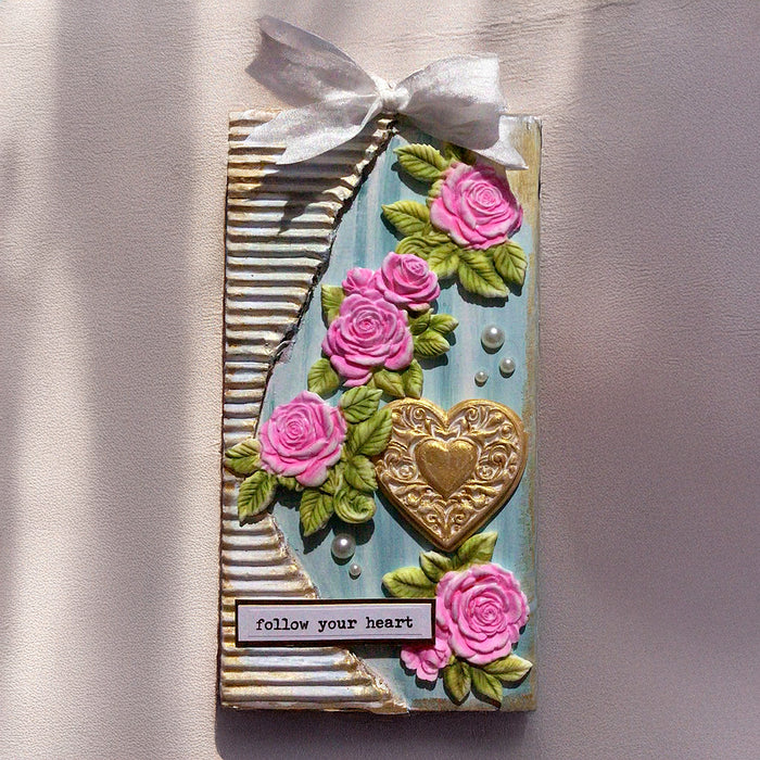 Cosmic Shimmer Decorative Roses Silicone Mould