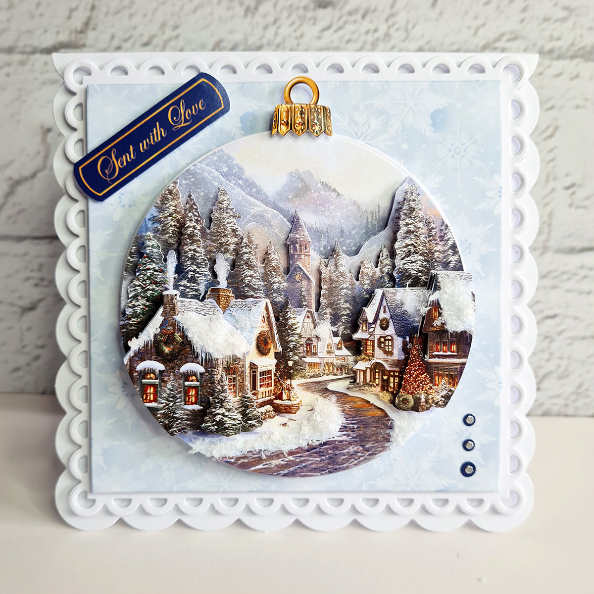 Die Cut Decoupage – Christmas Village Bauble (pack of 3)