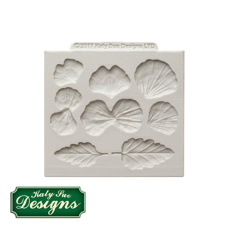 C&D - An idea using the Pansies Silicone Mould product