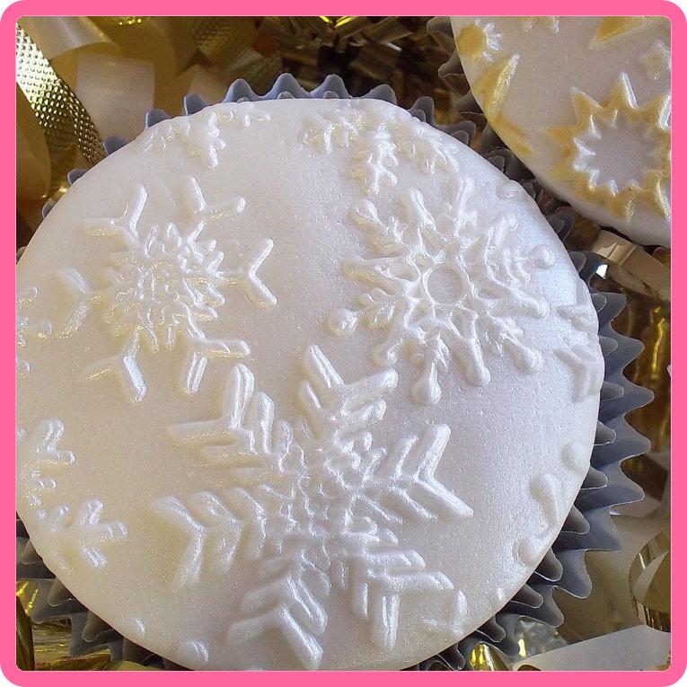 CD - An idea using the Snowflakes Silicone Mould product