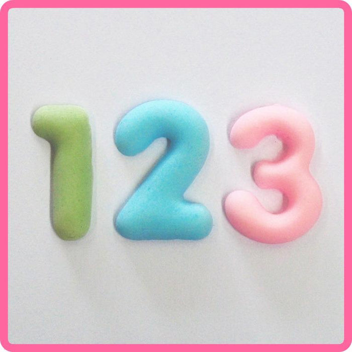 CD - An idea using the Domed Numbers Silicone Mould product
