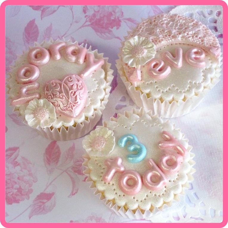 CD - An idea using the Domed Alphabet Lower Case Silicone Mould product