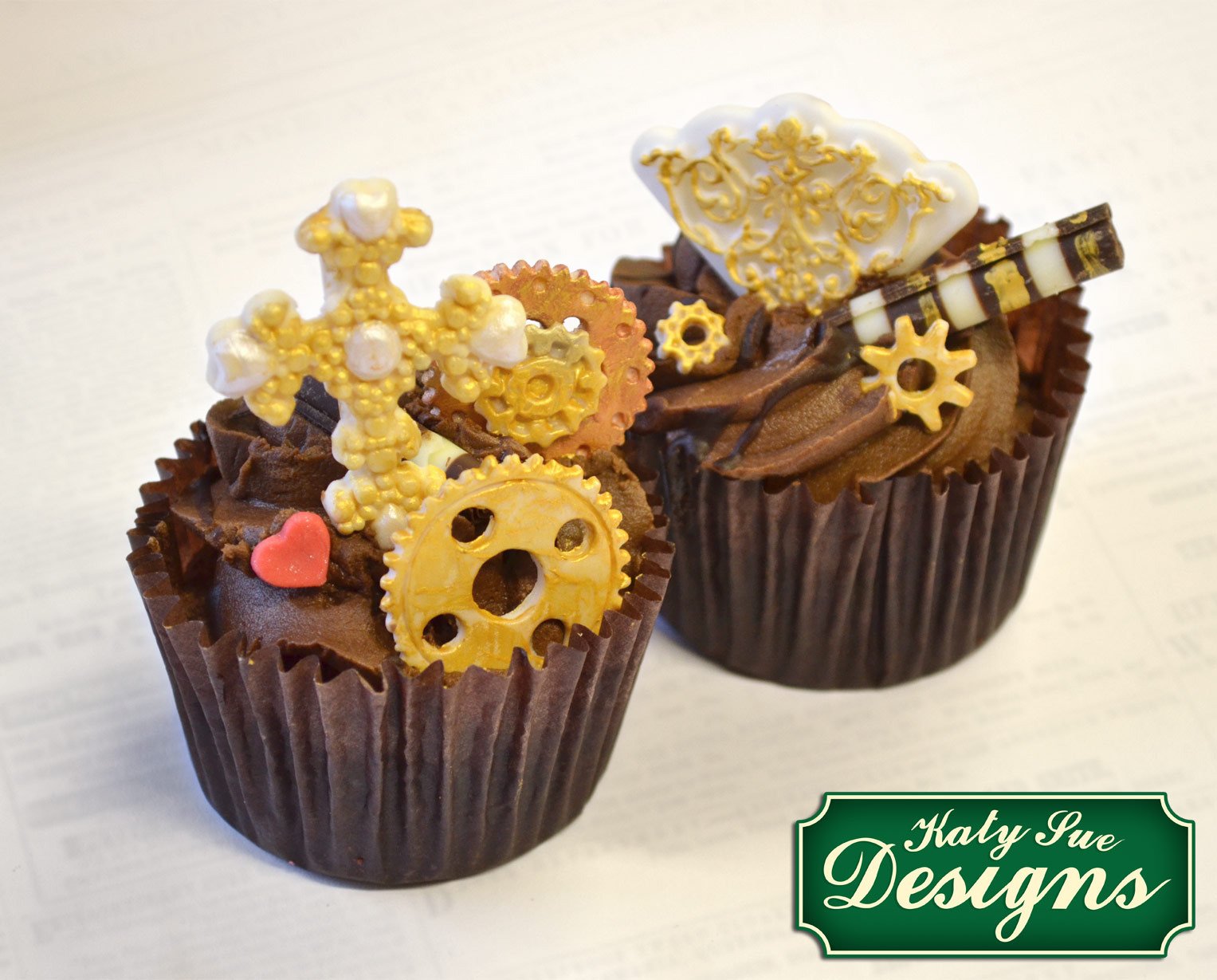 CD - An idea using the Cogs & Wheels Silicone Mould product