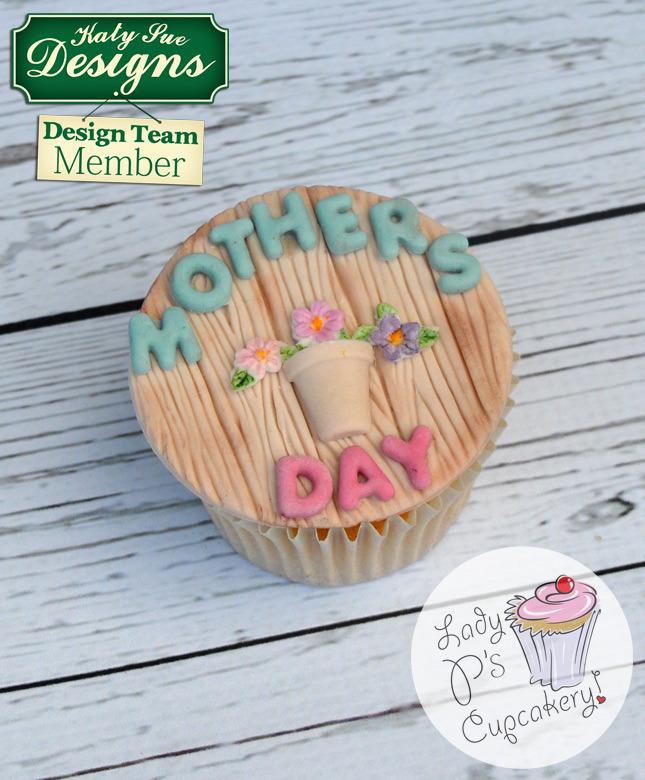 CD - An idea using the Wood Panel Silicone Mould product