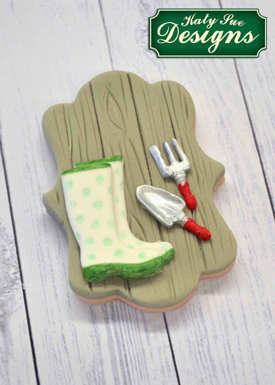 CD - An idea using the Wood Panel Silicone Mould product