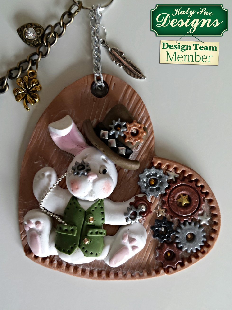 C - An idea using the Cogs & Wheels Silicone Mould product