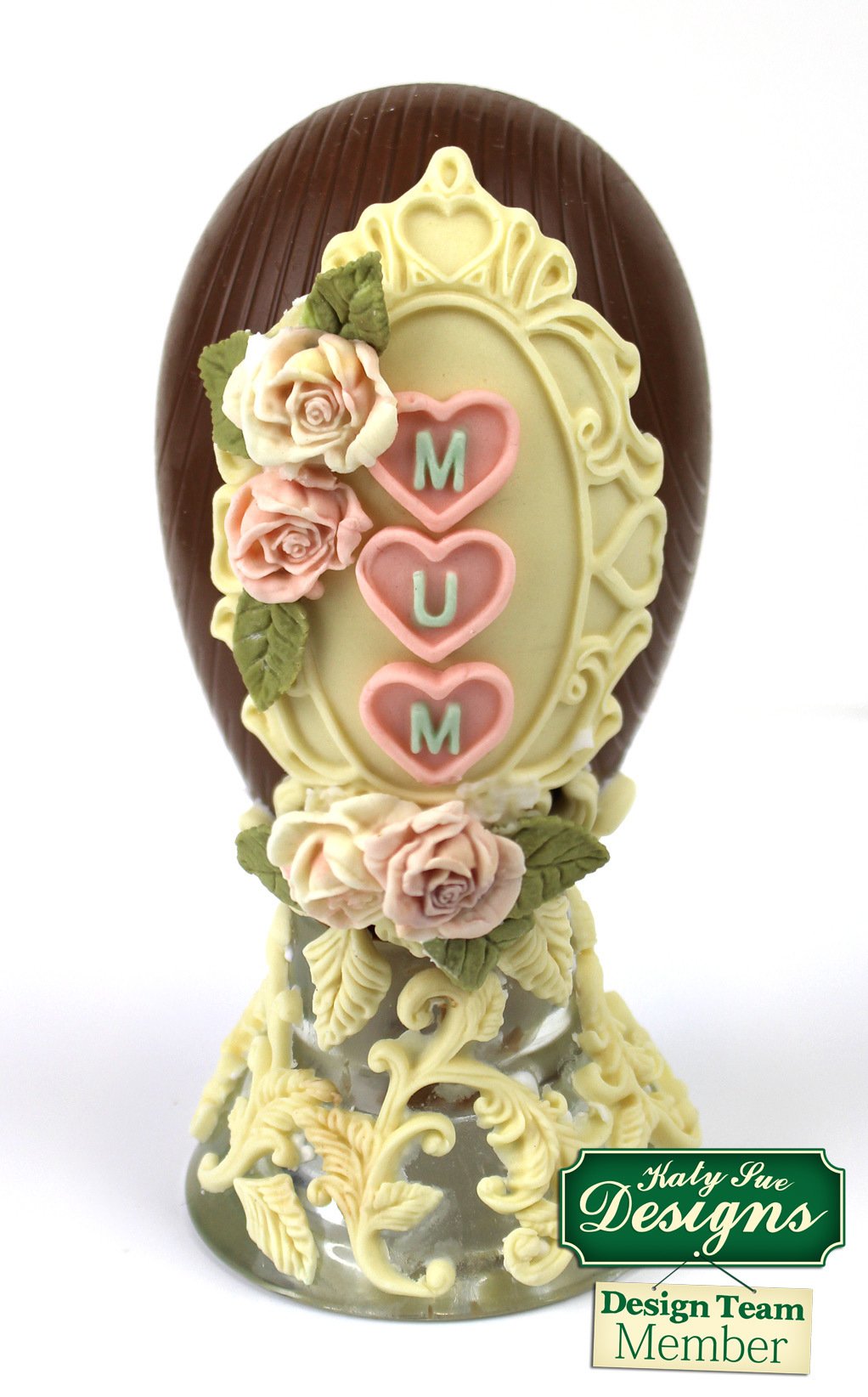 CD - An idea using the Oval Hearts Decorative Plaque Silicone Mould product