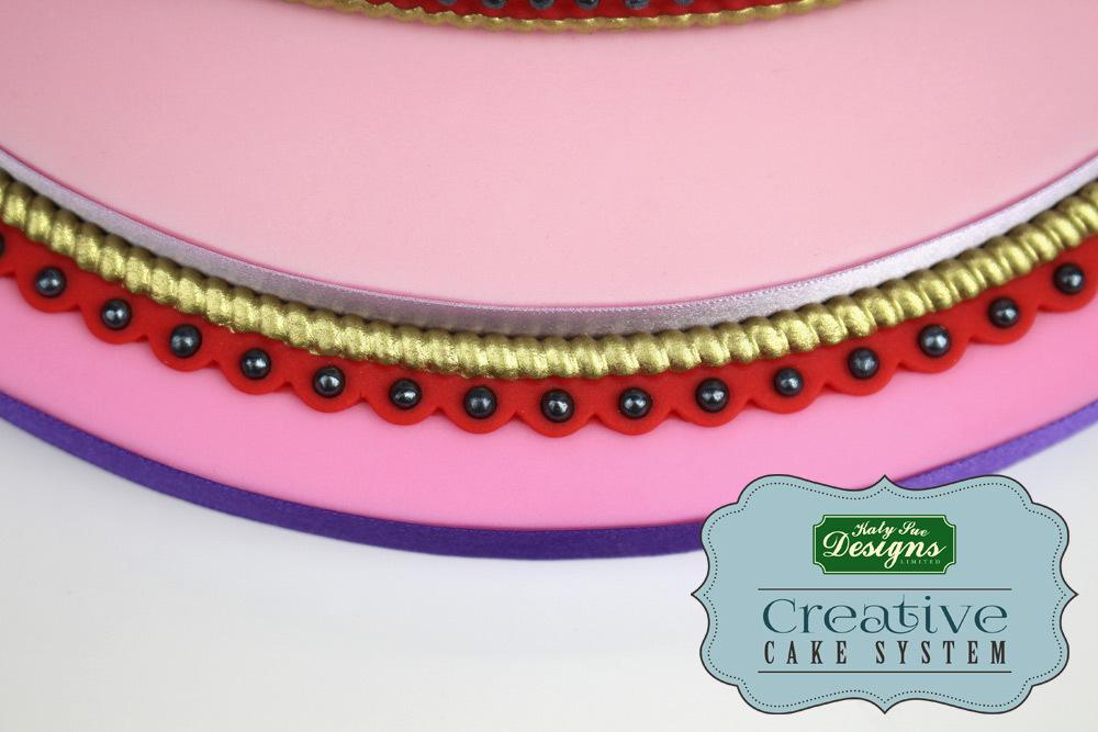 CD - An idea using the Rope and Pearl Borders Silicone Mould product
