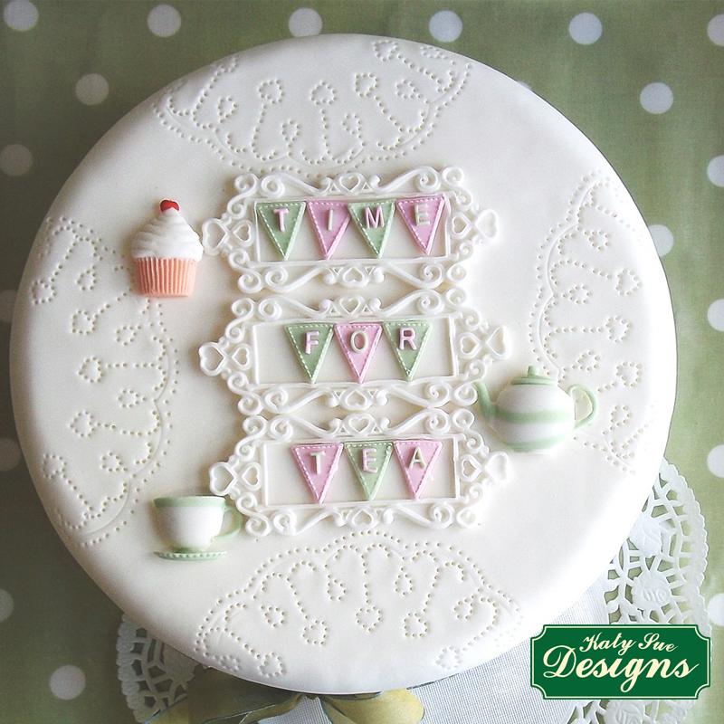 CD - Alphabet bunting cake decorating mould 