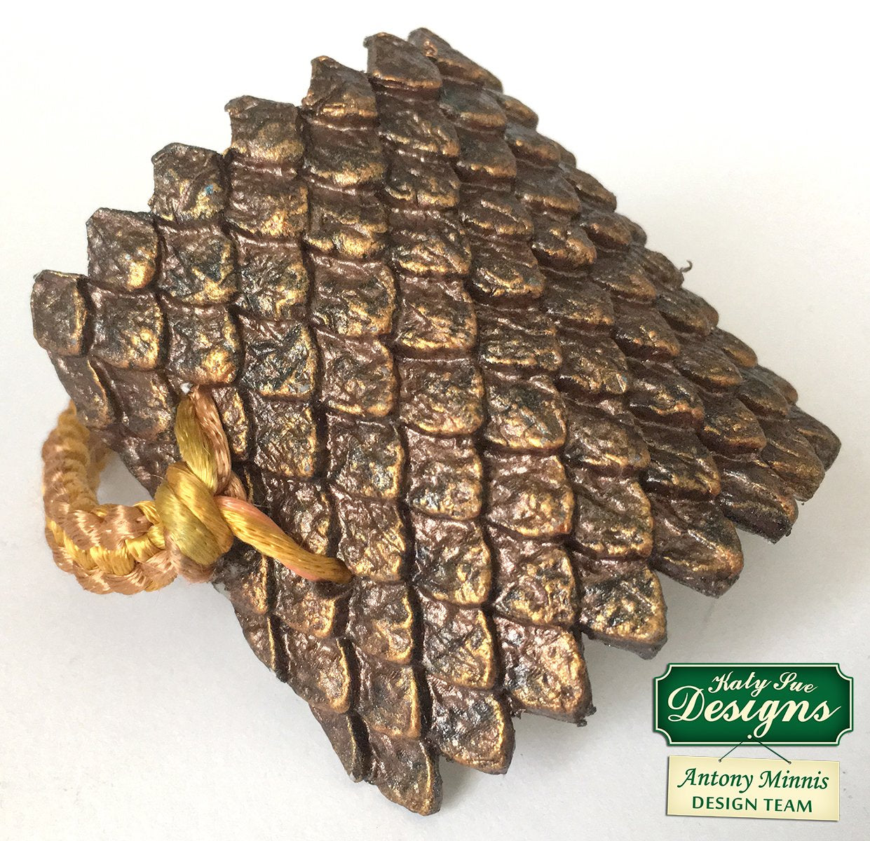 C - Dragon Scales Cake and Craft Mould