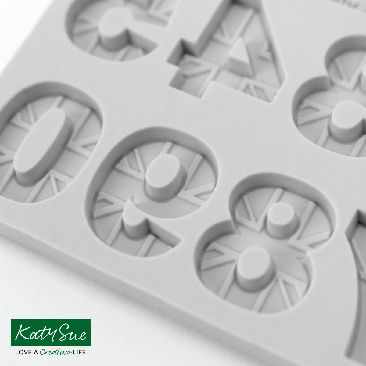 C&D Union Jack Alphabet and Numbers Mold