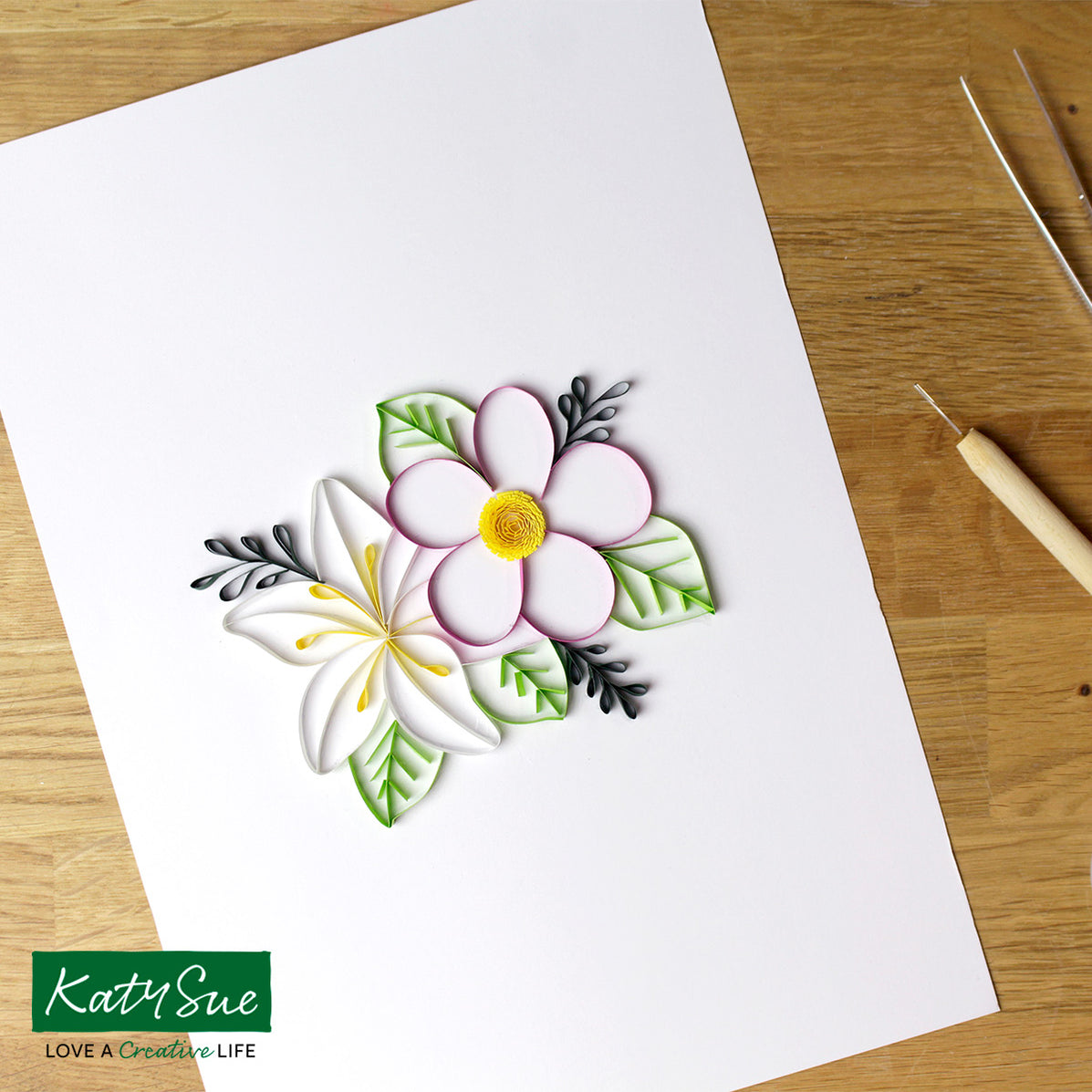 Kostenlose digitale Quilling-Vorlage mit Blumenmuster — Katy Sue Designs