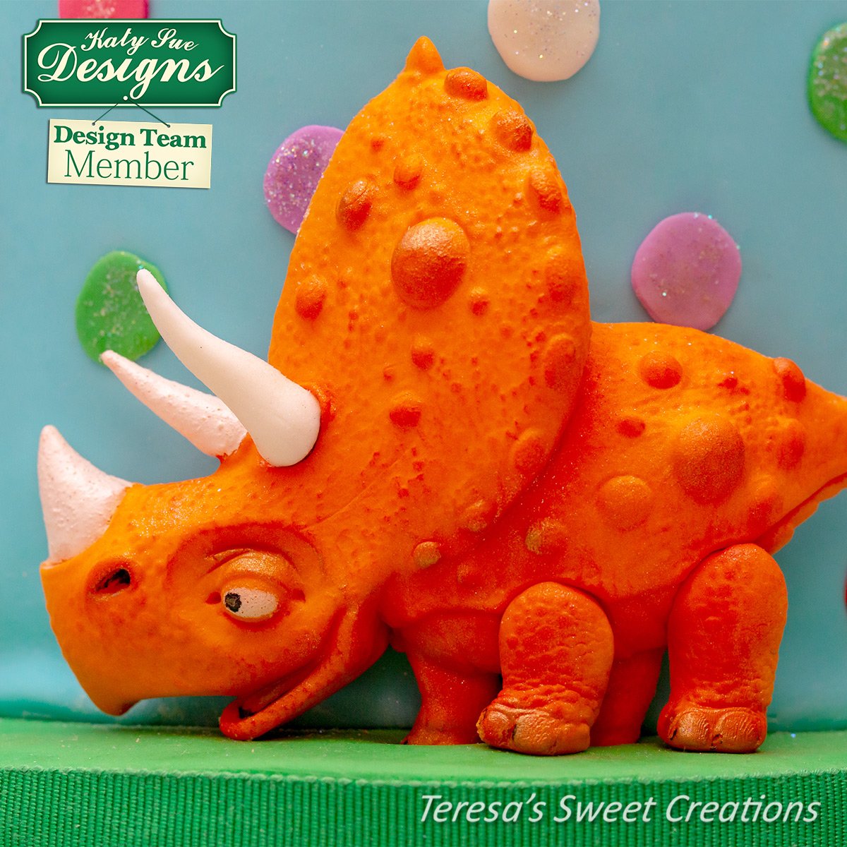 CD - Diplodcus Cake and Craft Decorating Mould