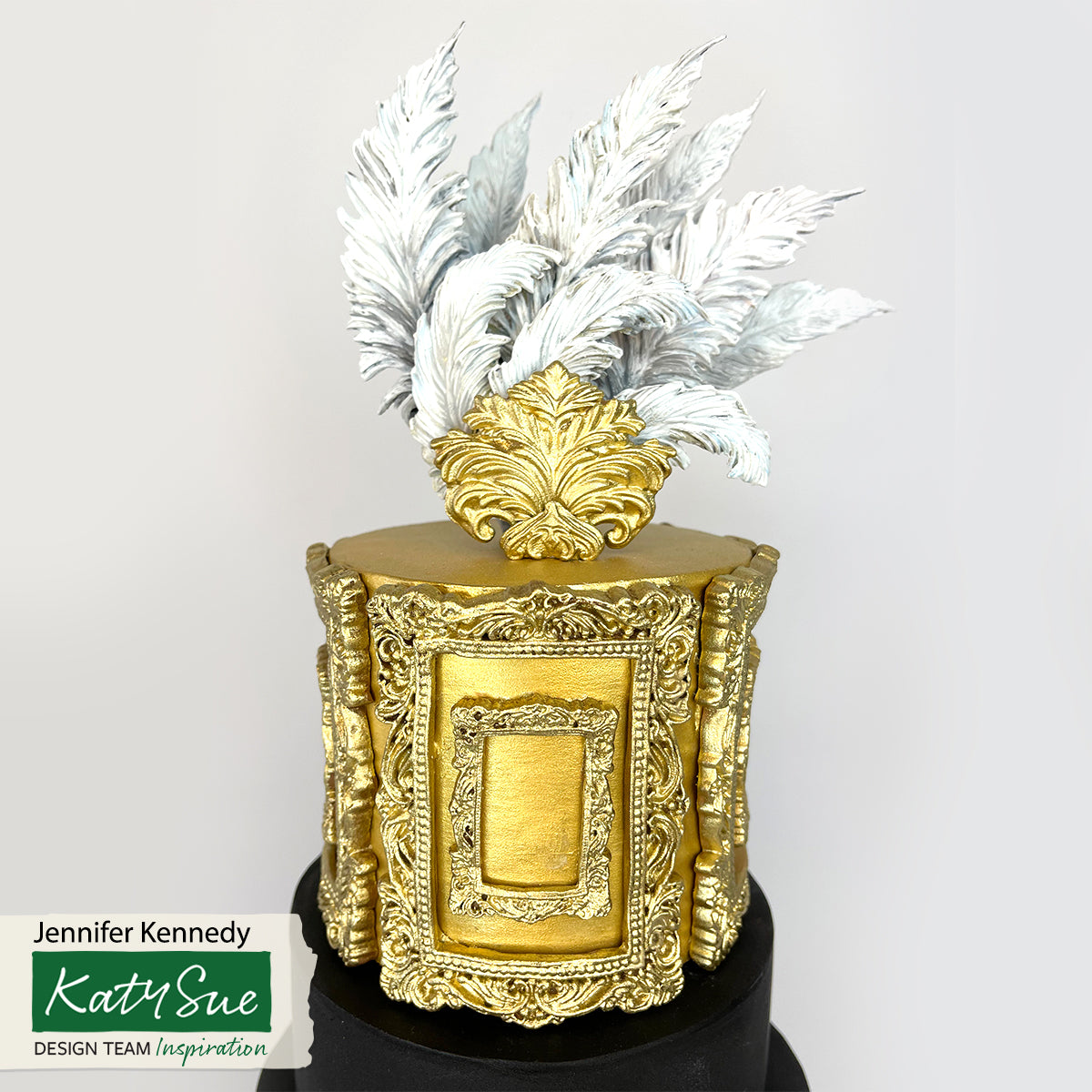 Rococo Corners & Crest Silicone Mould